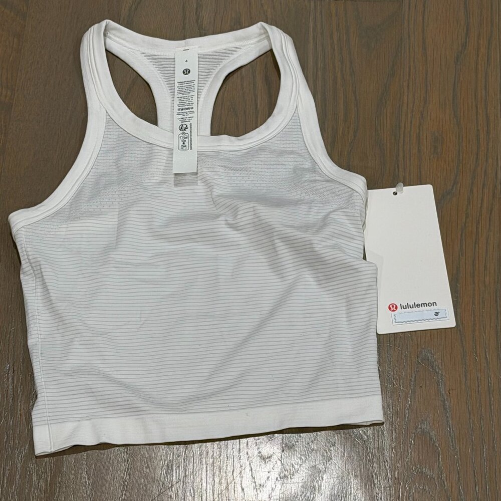 Lululemon NWT Swifty Tech Cropped Racerback Tank 2.0 in White - Size 4